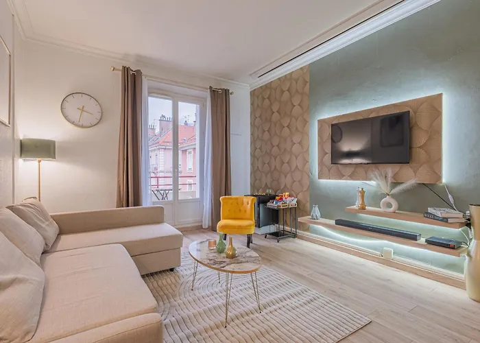 Luxury Cinephile - Netflix - 2 Balcons - Garage Prive - Minibar * Grenoble