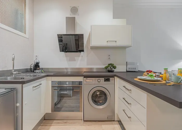 Luxury Cinephile - Netflix - 2 Balcons - Garage Prive - Minibar * Grenoble