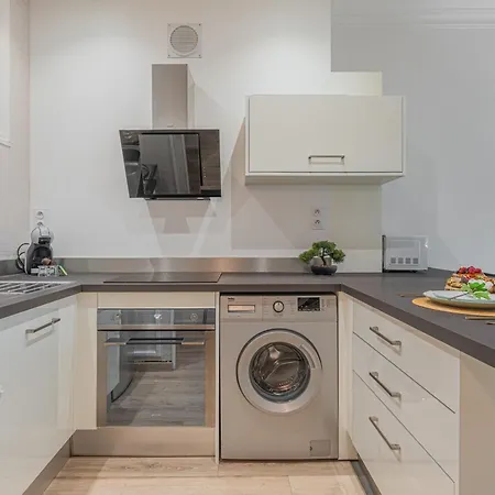 Luxury Cinephile - Netflix - 2 Balcons - Garage Privé - Minibar * Grenoble